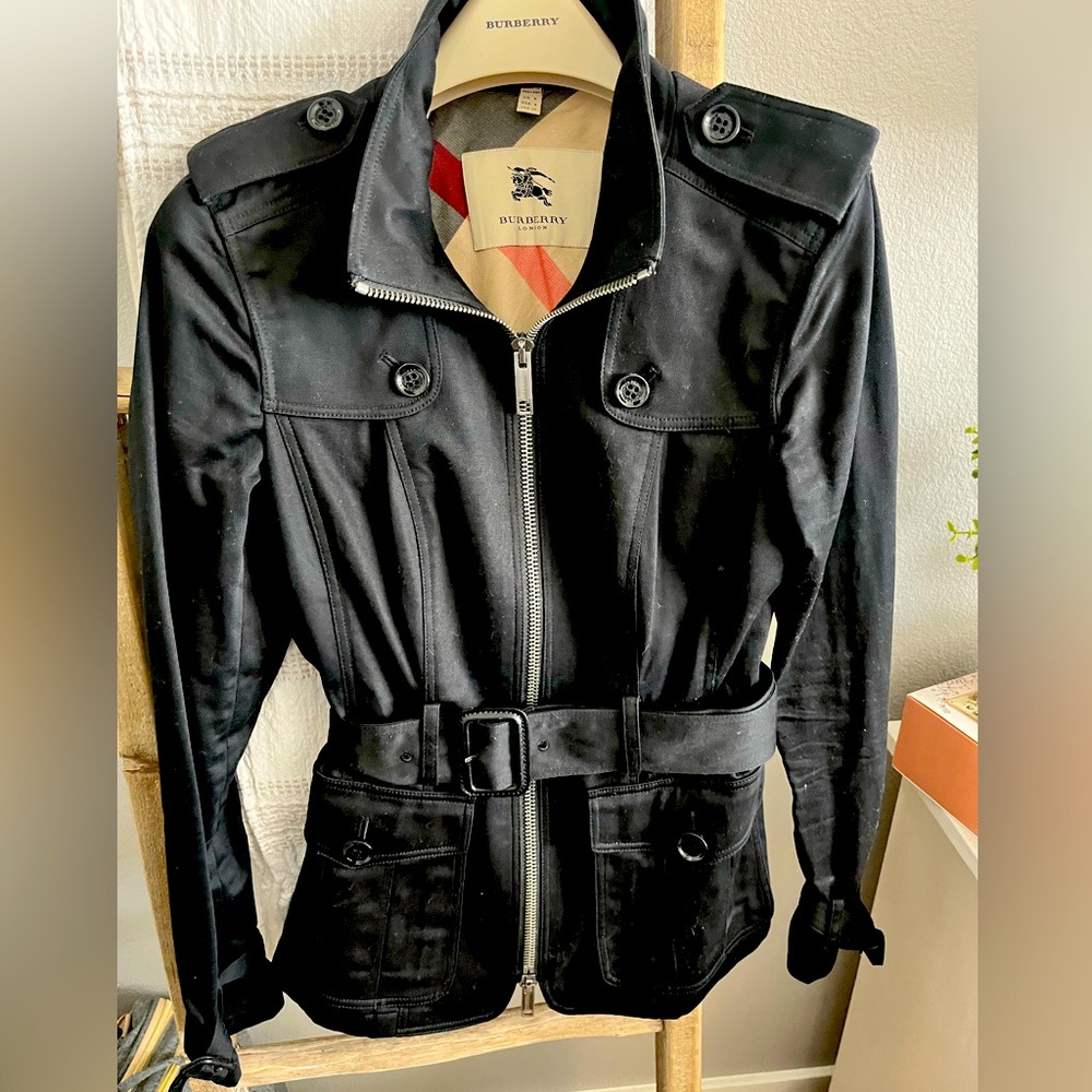 Beautiful Burberry Raincoat